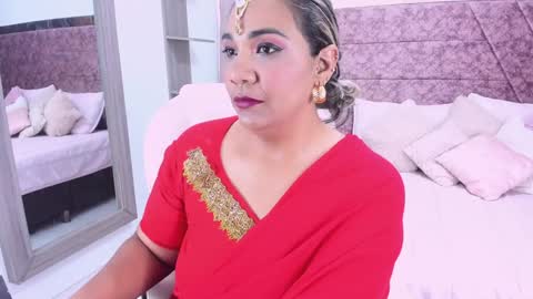 NAILHA SAJANI  online show from 02.05.25