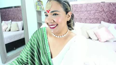 NAILHA SAJANI  online show from 02.06.25