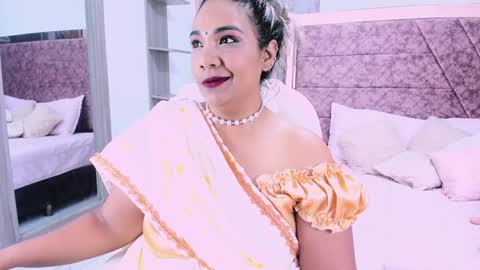 NAILHA SAJANI  online show from 02.07.25