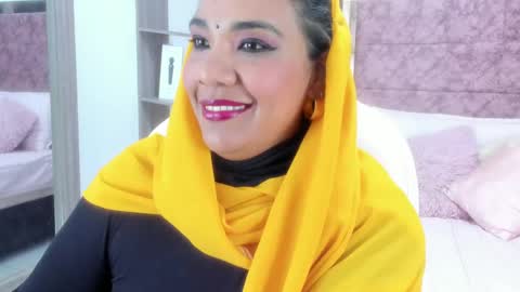 NAILHA SAJANI  online show from 02.20.25