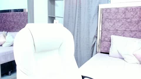 NAILHA SAJANI  online show from 02.21.25