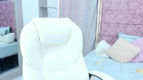 NAILHA SAJANI  online show from 03.05.25