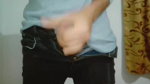 _lalo_0 online show from 12.23.25