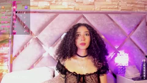 Lanna  online show from 11.22.25