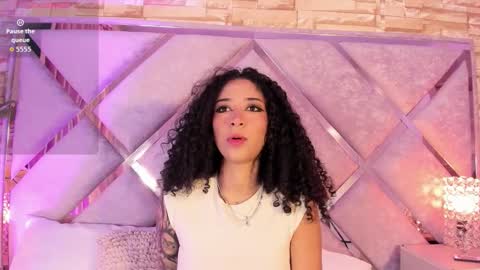 Lanna  online show from 12.03.25