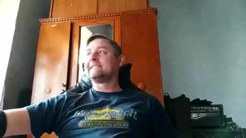 Snapshot of _lastjedi_ chatting on 11.21.25 OBI-WAN online show from 11.21.25