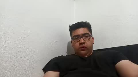 Snapshot of _leclerc_ chatting on 02.17.25 _leclerc_ online show from 02.17.25