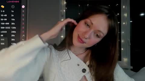 Snapshot of _leksi_ chatting on 12.15.24 leksi online show from 12.15.24