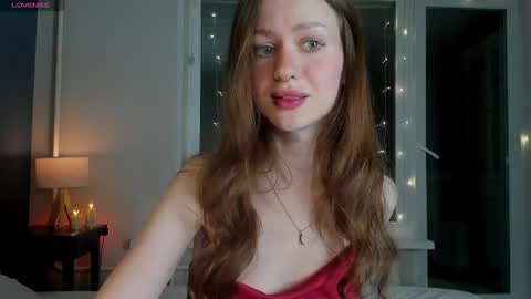 Snapshot of _leksi_ chatting on 01.12.25 leksi online show from 01.12.25