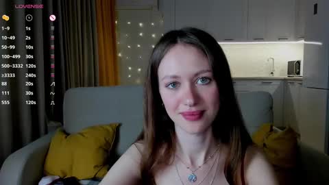 Snapshot of _leksi_ chatting on 01.27.25 leksi online show from 01.27.25