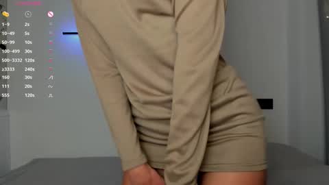 Snapshot of _leksi_ chatting on 09.09.25 leksi online show from 09.09.25