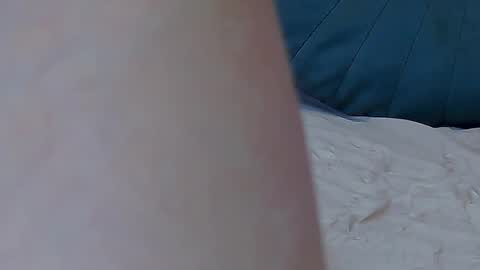 Lena Paul online show from 02.11.25