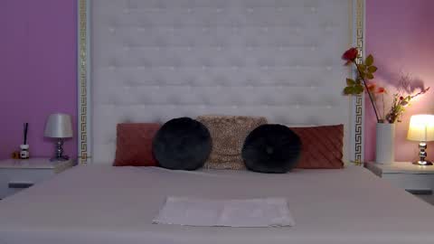 Snapshot of _lenapaul_ chatting on 02.20.26 Lena Paul online show from 02.20.26