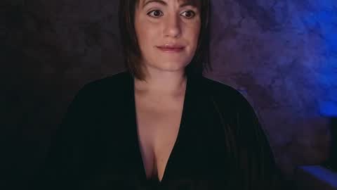 Letty online show from 02.06.25