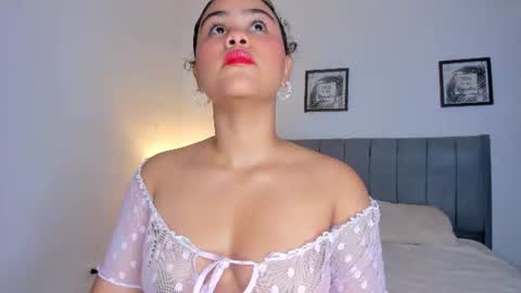Lia 3 online show from 07.04.26
