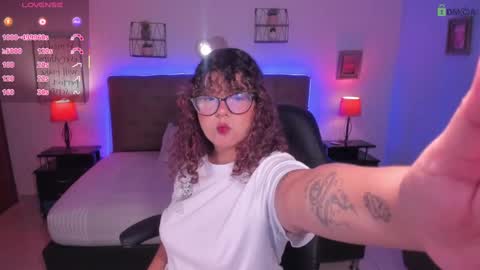 Snapshot of _lilly_miller chatting on 03.06.25 Liily online show from 03.06.25