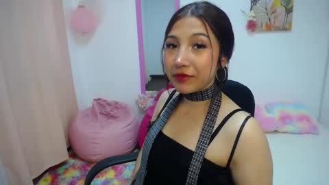   linrose   online show from 03.26.26