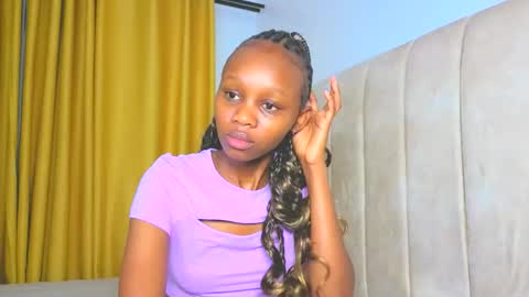 Snapshot of _littlevenus chatting on 02.16.26 Littlevenus online show from 02.16.26