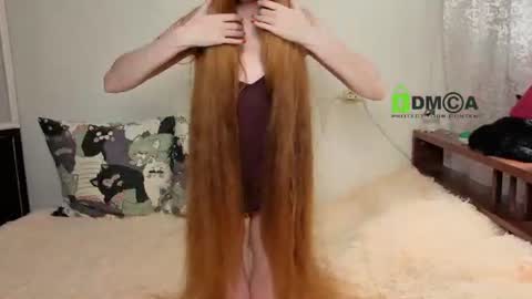 Snapshot of _lonelycat_ chatting on 06.14.26 Katya online show from 06.14.26