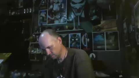 That guy online show from 10.18.25