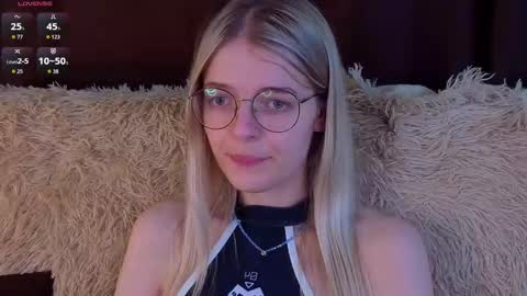 Monica online show from 11.19.25