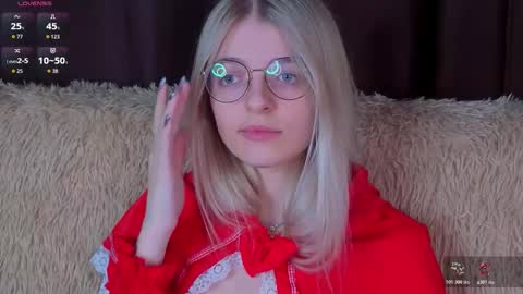 Monica online show from 11.23.25