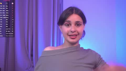 Snapshot of _luminika chatting on 06.22.26 Nika online show from 06.22.26