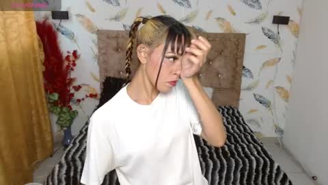 Luna Make me wet please  online show from 04.16.26