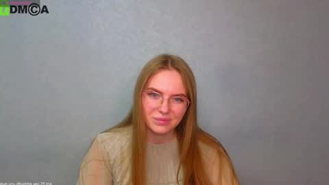 Welcome guys  Pleasure to see you all here  My name is Lysafeta and MichaelaTip menu is active Private is open  online show from 02.10.25