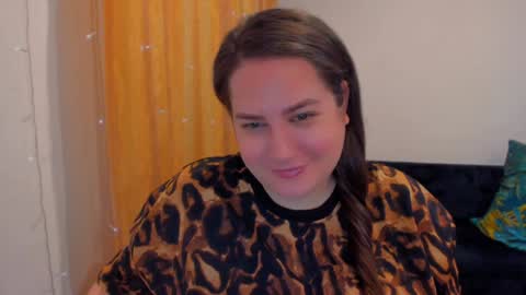 Snapshot of _madalexa_ chatting on 12.23.24 Alexa online show from 12.23.24