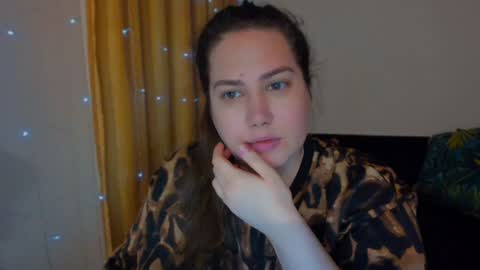 Snapshot of _madalexa_ chatting on 12.24.24 Alexa online show from 12.24.24