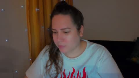 Snapshot of _madalexa_ chatting on 12.29.24 Alexa online show from 12.29.24