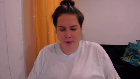 Snapshot of _madalexa_ chatting on 02.02.25 Alexa online show from 02.02.25