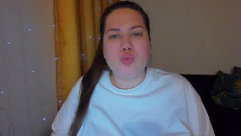 Snapshot of _madalexa_ chatting on 02.18.25 Alexa online show from 02.18.25