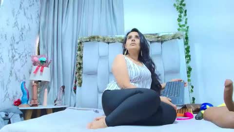 _marcela__ online show from 12.16.25