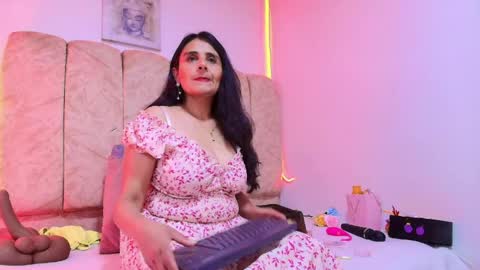 _marcela__ online show from 04.15.26