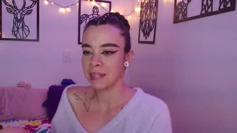 Snapshot of _marcela_wi chatting on 02.08.25 Marce  online show from 02.08.25