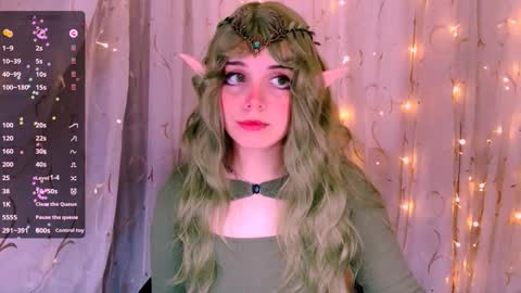 Kira online show from 10.12.25