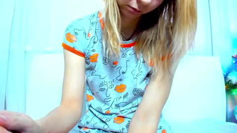 Scarlett online show from 01.11.25