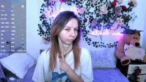 Snapshot of _mari_so chatting on 01.08.26 Scarlett online show from 01.08.26