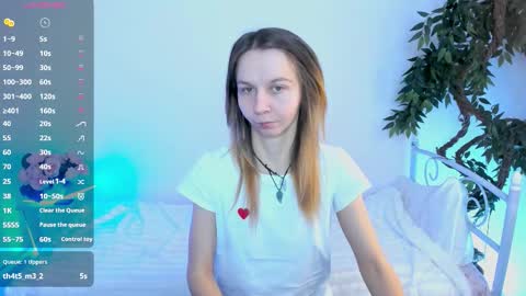 Snapshot of _mari_so chatting on 02.26.26 Scarlett online show from 02.26.26