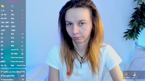 Snapshot of _mari_so chatting on 03.02.26 Scarlett online show from 03.02.26