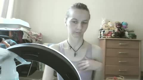 Snapshot of _mari_so chatting on 07.05.26 Scarlett online show from 07.05.26