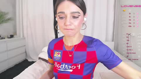 Mari online show from 01.30.25