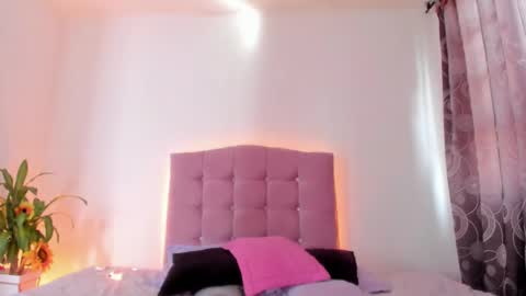 Maria paula online show from 03.03.25