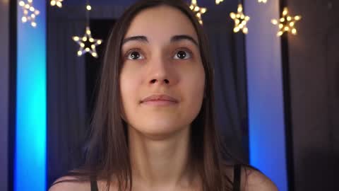  Gwen  online show from 12.05.24