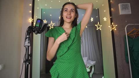  Gwen  online show from 12.07.24