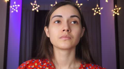  Gwen  online show from 01.21.25