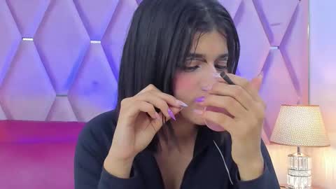 Nahayo  online show from 11.02.25