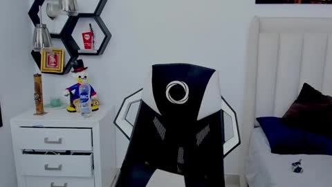 _matthew_santos_ online show from 12.15.24